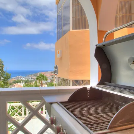 Ocean Hill - Ocean View, Terrace, Bbq, Wifi Tatil Evi